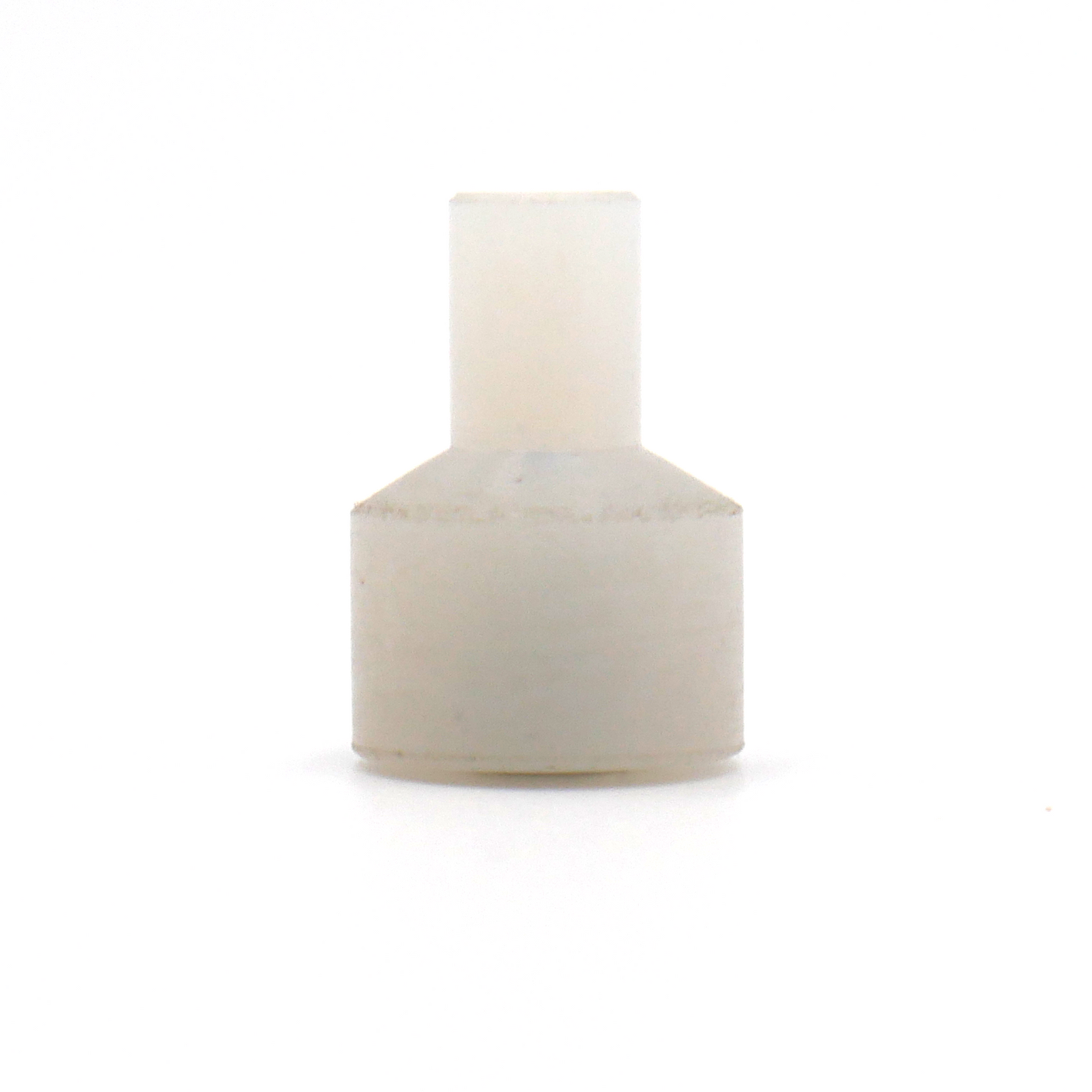 Diagonal view of a Non Drip Tip
