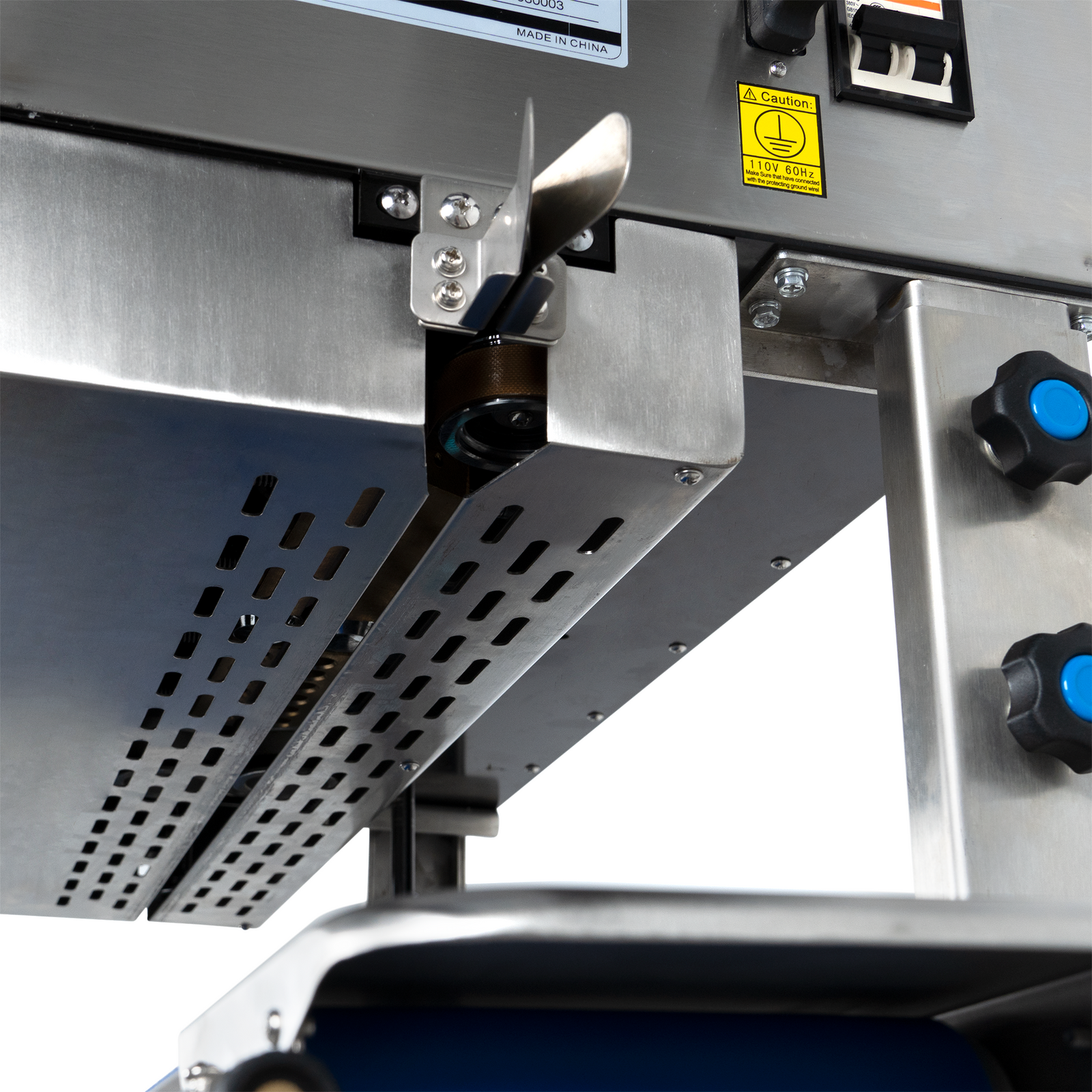 Bags sealed and printed with a digital continuous band sealer with thermal ink jet coder