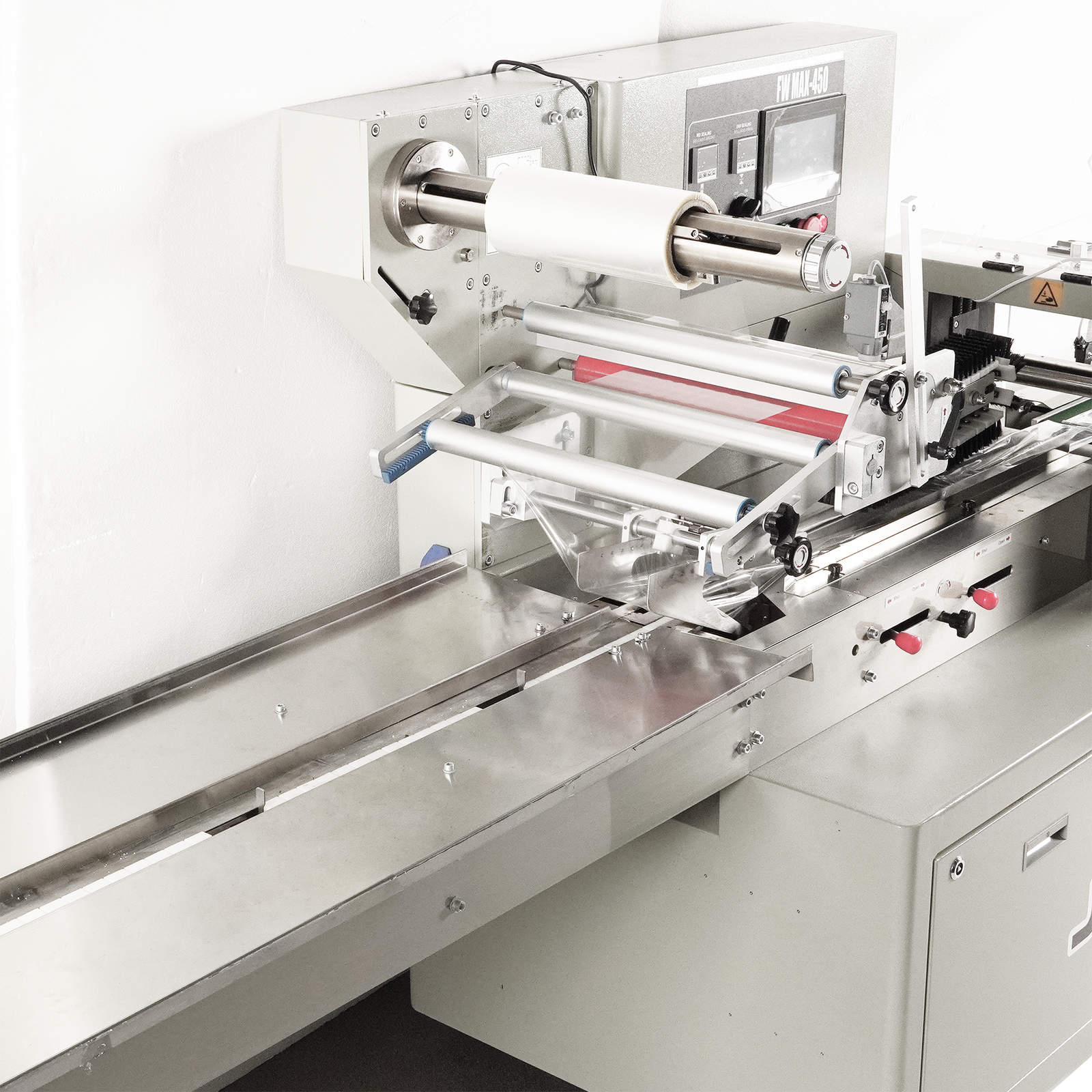 Automatic Horizontal Flow Wrapper Max- 450mm