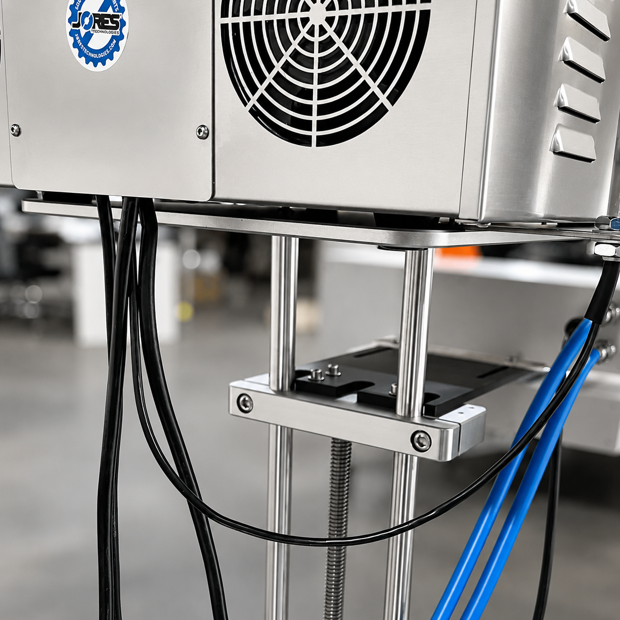 Water-Cooled Induction Sealer for Conic or Pointed-Tip Caps E-IND-4000