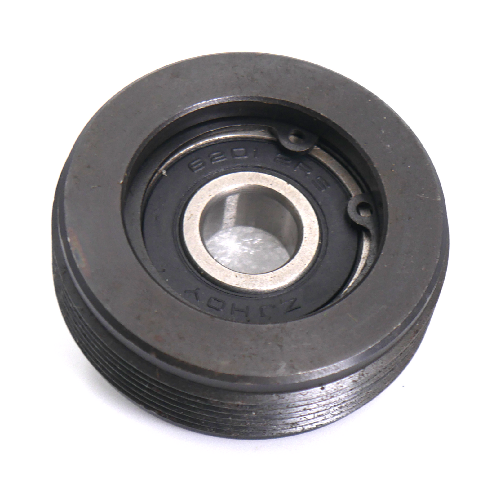 Embossing wheel with a pattern of lines for continuous band sealers