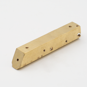 Lower heating block for left to right for continuous band sealer