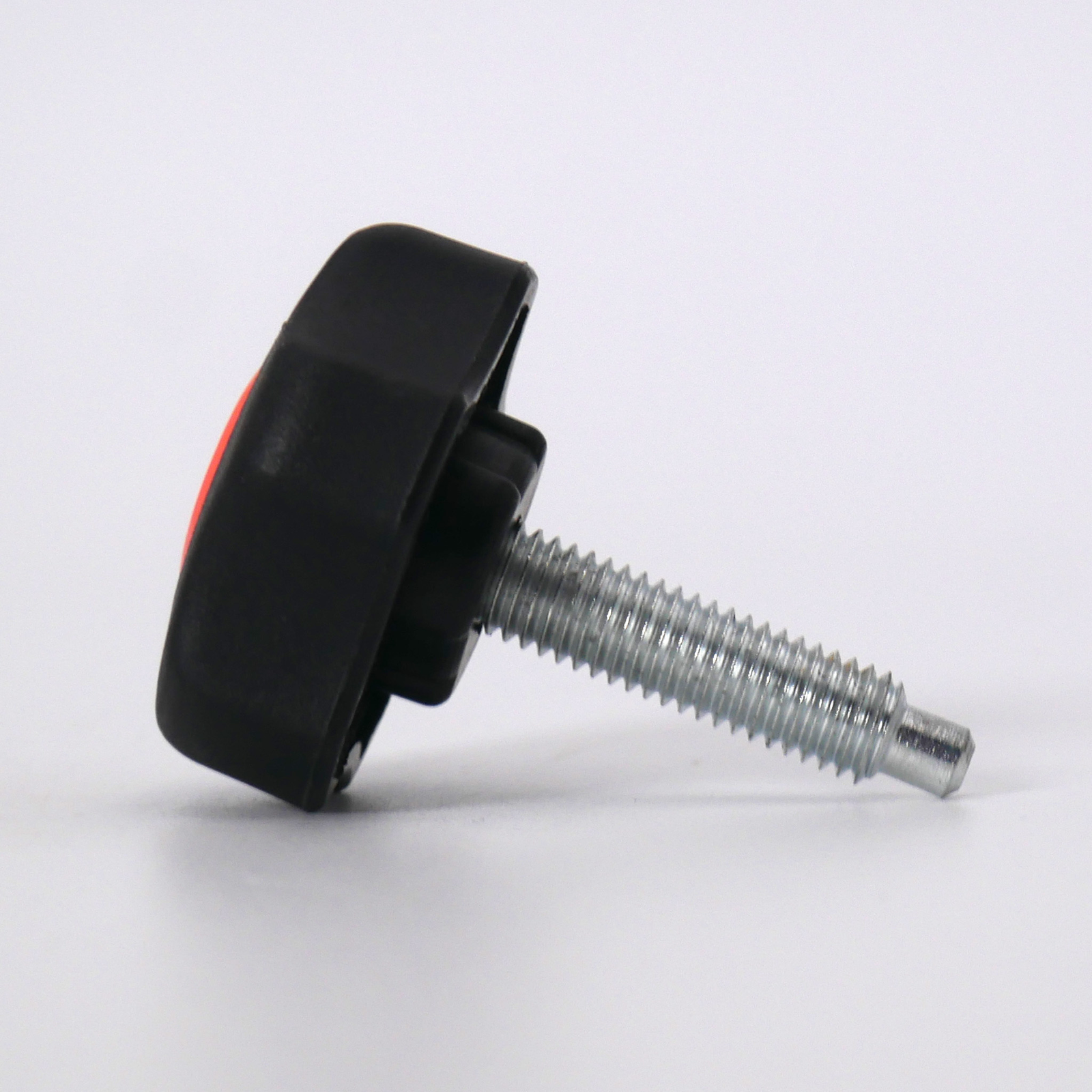 Pressure adjusting knob