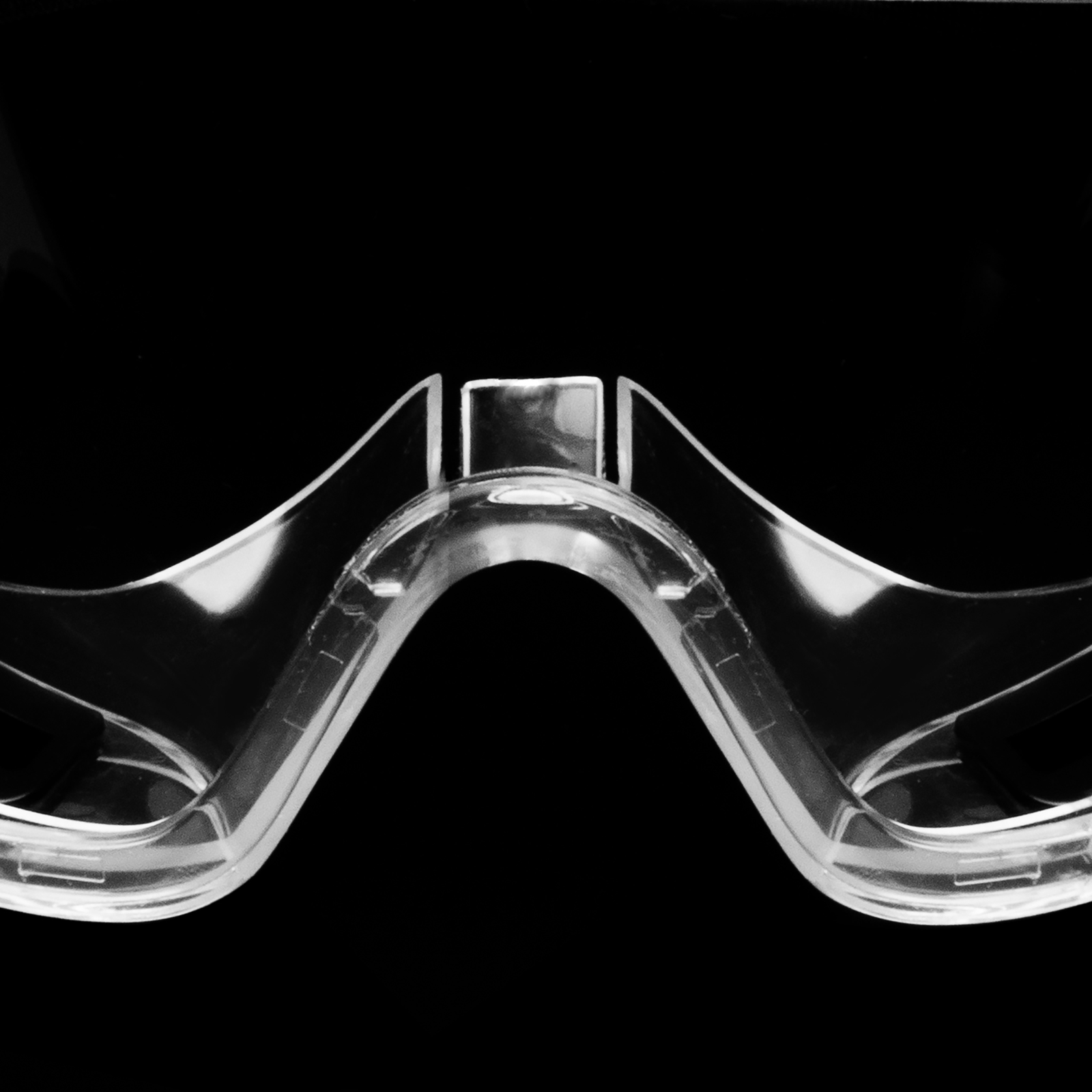 Close up view of the nose bridge of the JORESTECH safety goggle over back background